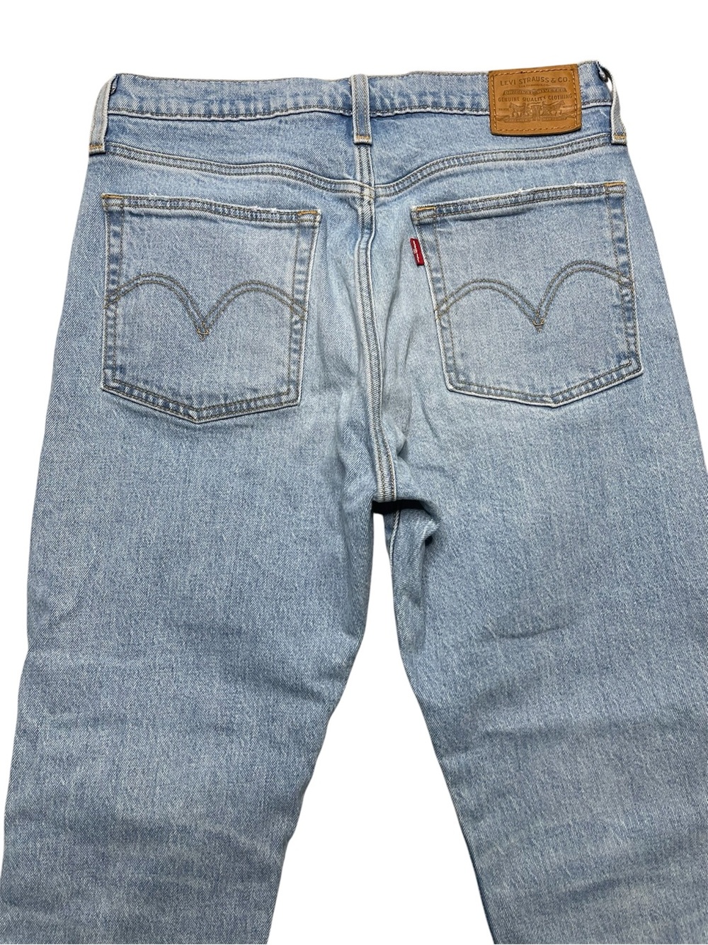 Levi's Light Blue Wedgie Straight Fit Jeans with Distressed Knee 29 - Picture 7 of 8